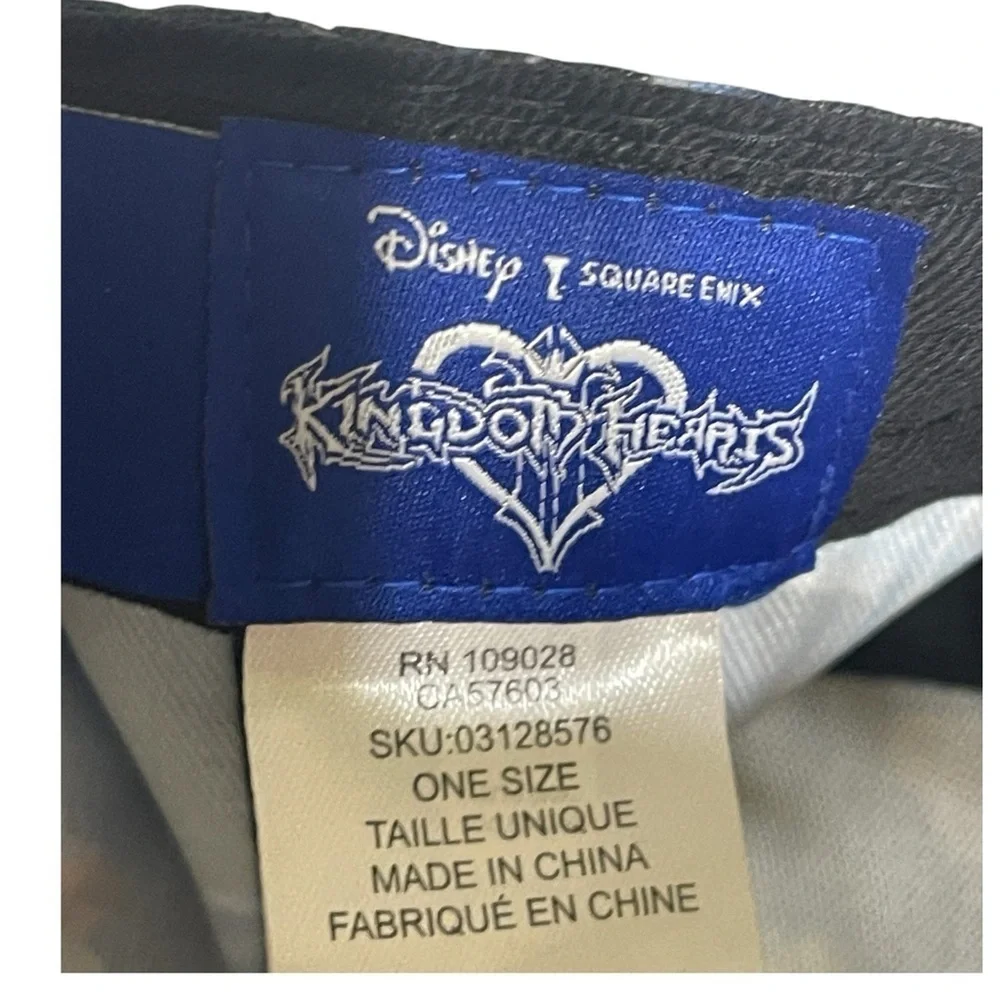 KINGDOM HEARTS SNAPBACK HAT DISNEY WRAP-AROUND MICKEY GOOFY SORA DONALD